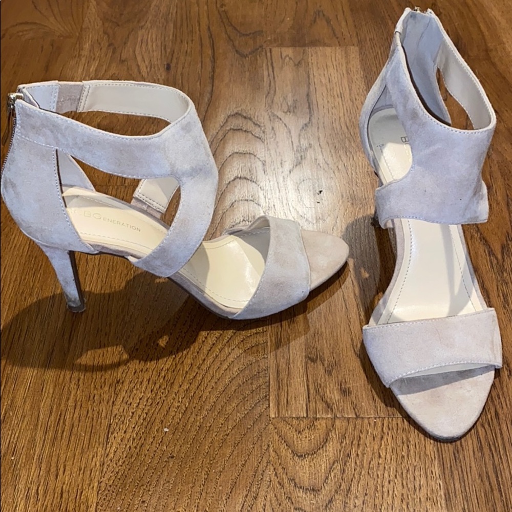 BCBG nude suede heels